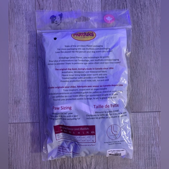 Muttluks Fleece Lined Black Dog Boots - Picture 2 of 7